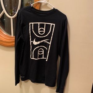 Nike High Court Mens Med Black Center Swoosh Activewear Graphic Basketball Shirt